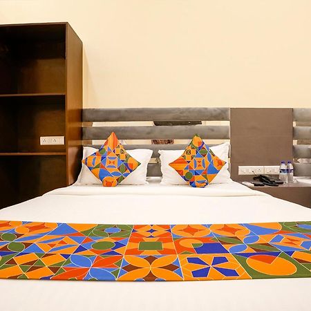 Fabhotel Freedom International - Nr Mumbai International Airport Esterno foto